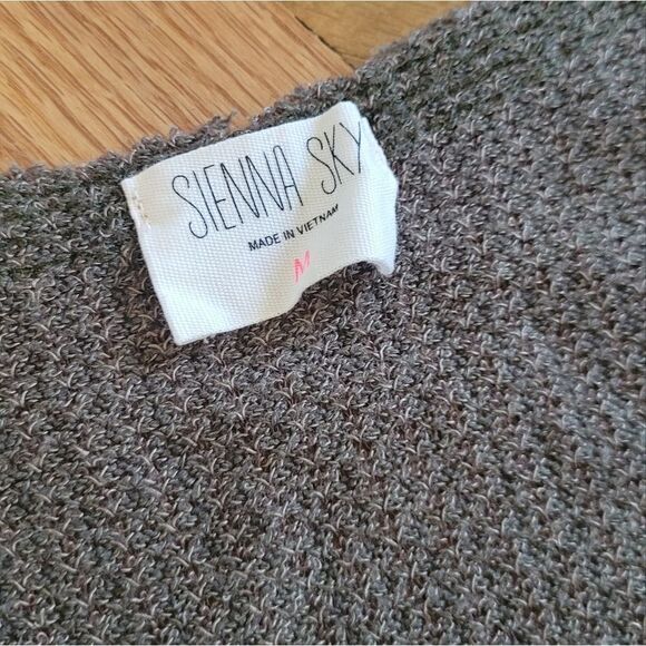 Sienna Sky Waffle Henley Buttons Front Tie Medium - Picture 6 of 8